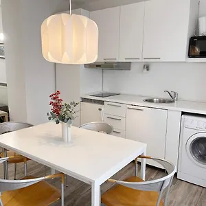 Apartamento Renovated City Center Apt End Of Sept 23, Liubliana