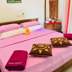 Sigiri Saman Habitación en casa particular Sigiriya