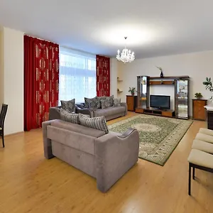 https://apartment-na-kunaeva-12.hotels-in-astana.com